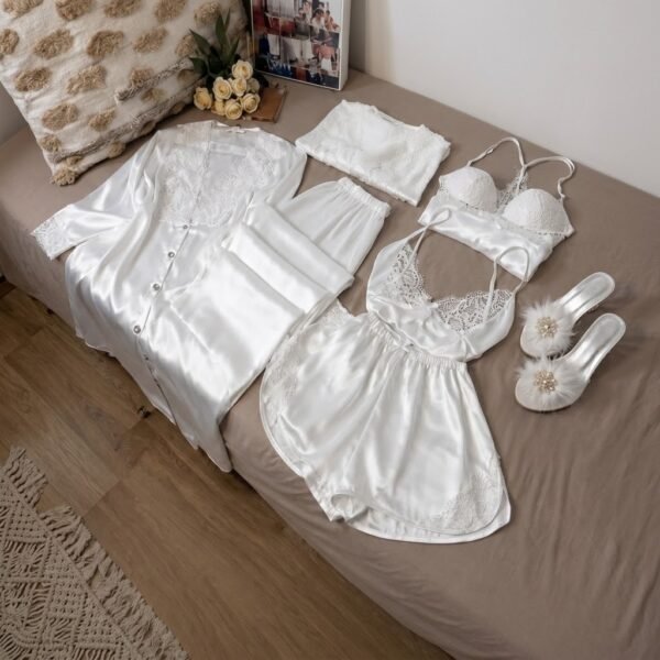 Ensemble Pyjama Satiné Femme avec Dentelle – Blanc